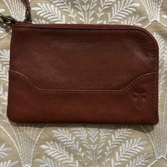Frye Melissa Cognac Leather Wristlet - Picture 5 of 11